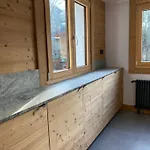The Castle, 10 Bedroom Chalet, Centre Aparthotel
