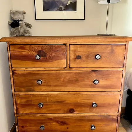 Апарт-готель The Castle, 10 Bedroom Chalet, Centre