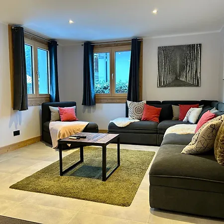 The Castle, 10 Bedroom Chalet, Centre *