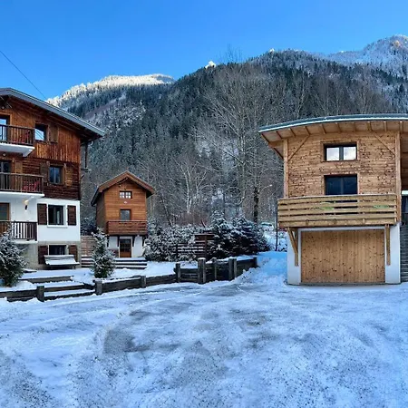 The Castle, 10 Bedroom Chalet, Centre * 霞慕尼