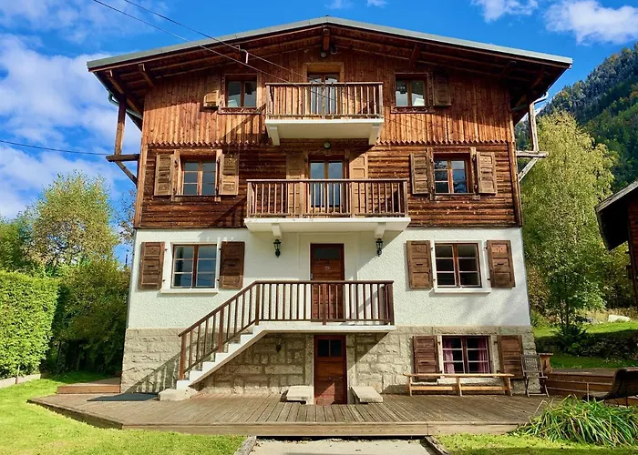 The Castle, 10 Bedroom Chalet, Centre 公寓式酒店 霞慕尼