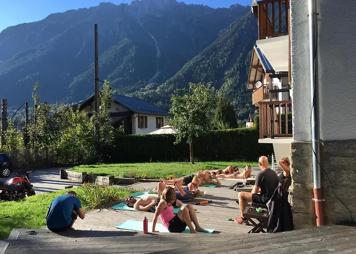 公寓式酒店 The Castle, 10 Bedroom Chalet, Centre 霞慕尼