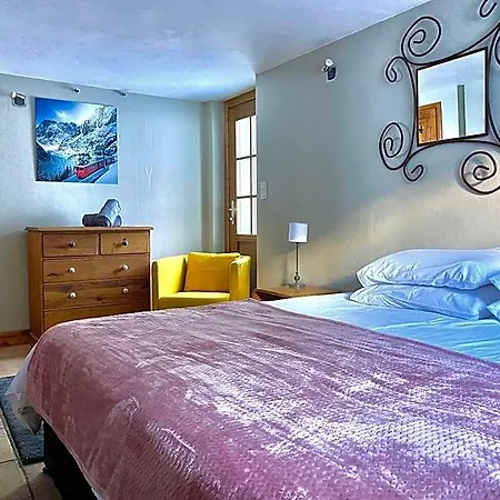Apart-hotel The Castle, 10 Bedroom Chalet, Centre