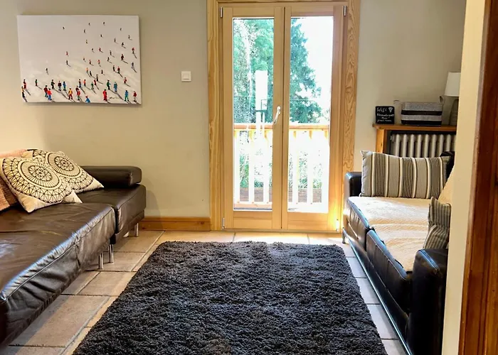 The Castle, 10 Bedroom Chalet, Centre * Chamonix