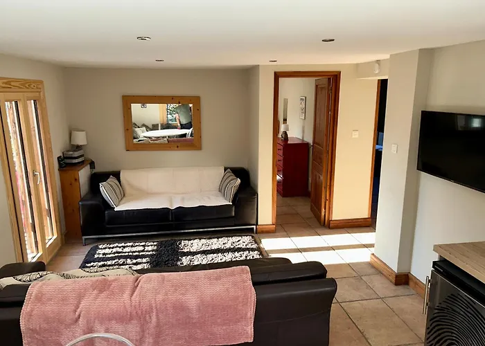 The Castle, 10 Bedroom Chalet, Centre * Chamonix