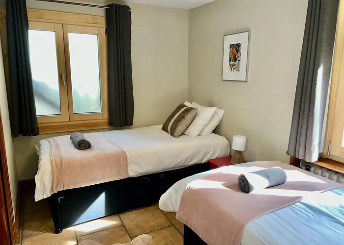 The Castle, 10 Bedroom Chalet, Centre Chamonix