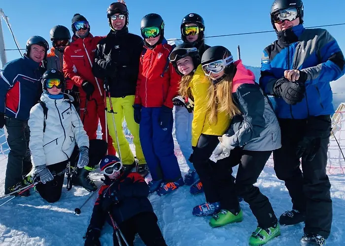 Lejlighedshotel The Castle, 10 Bedroom Chalet, Centre *