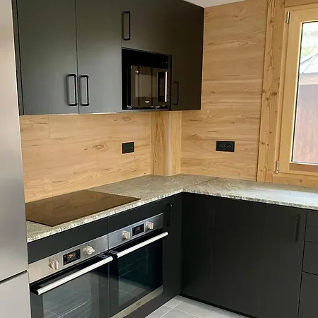 The Castle, 10 Bedroom Chalet, Centre * Chamonix